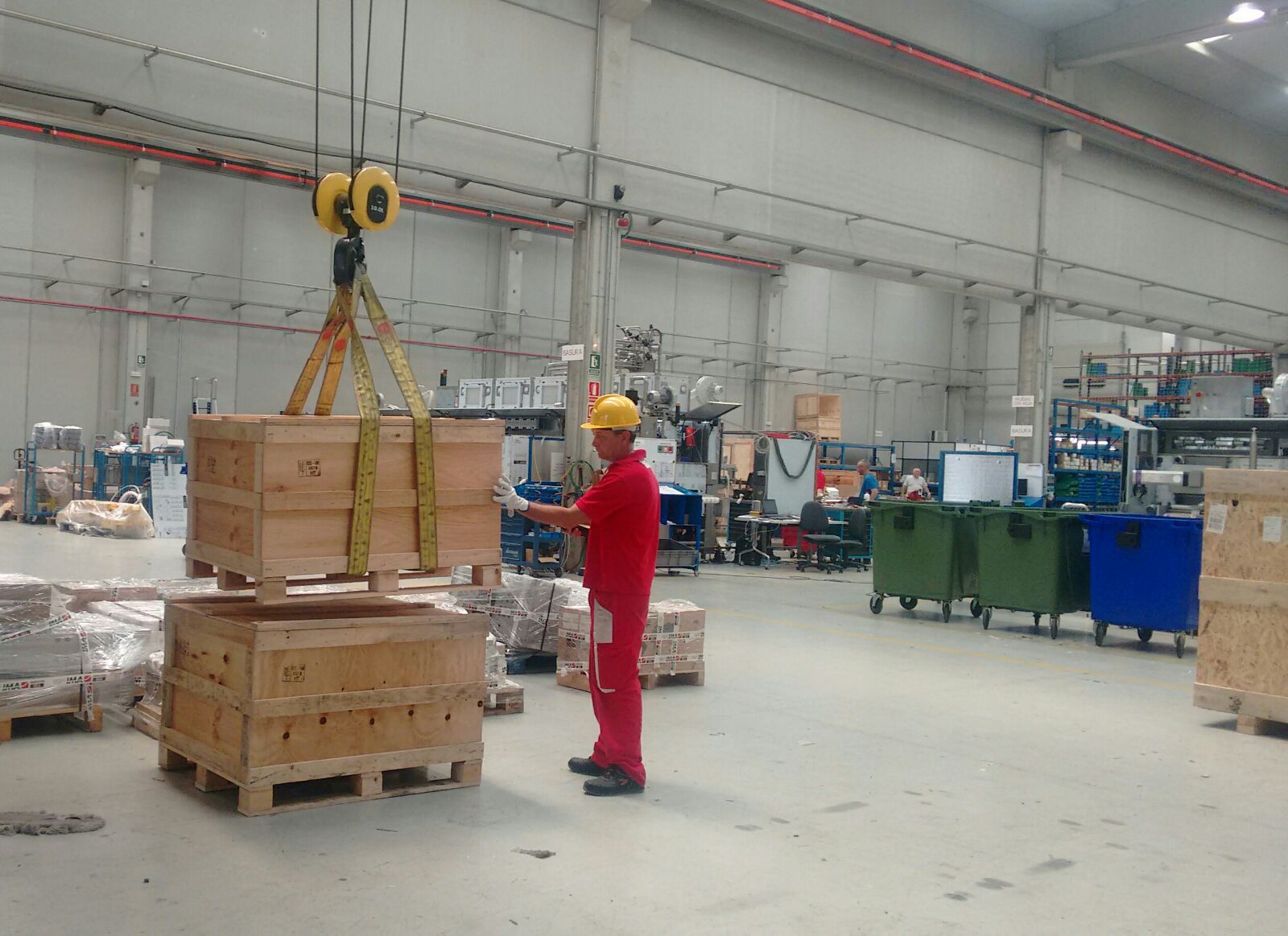 Prácticas con grúa puente para la empresa Erca