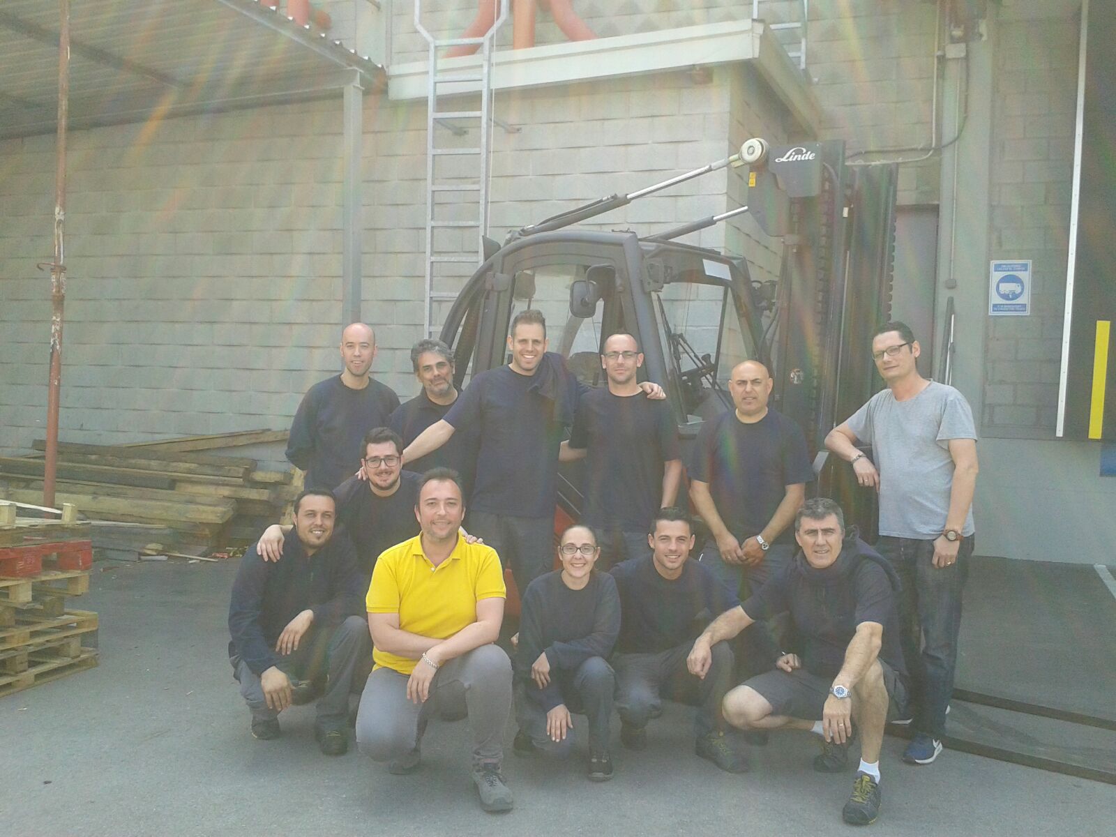 Curso de Carretilla Frontal conforme a NORMA UNE 58451 en Zara Logística