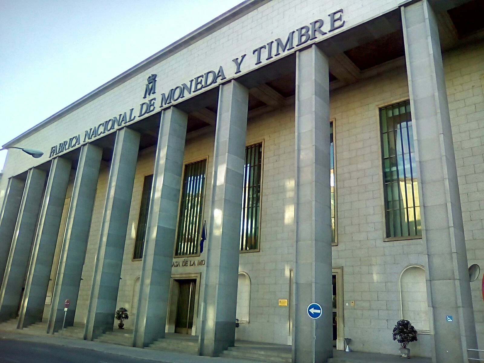 Curso para trabajadores de la Fabrica Nacional de Moneda y Timbre