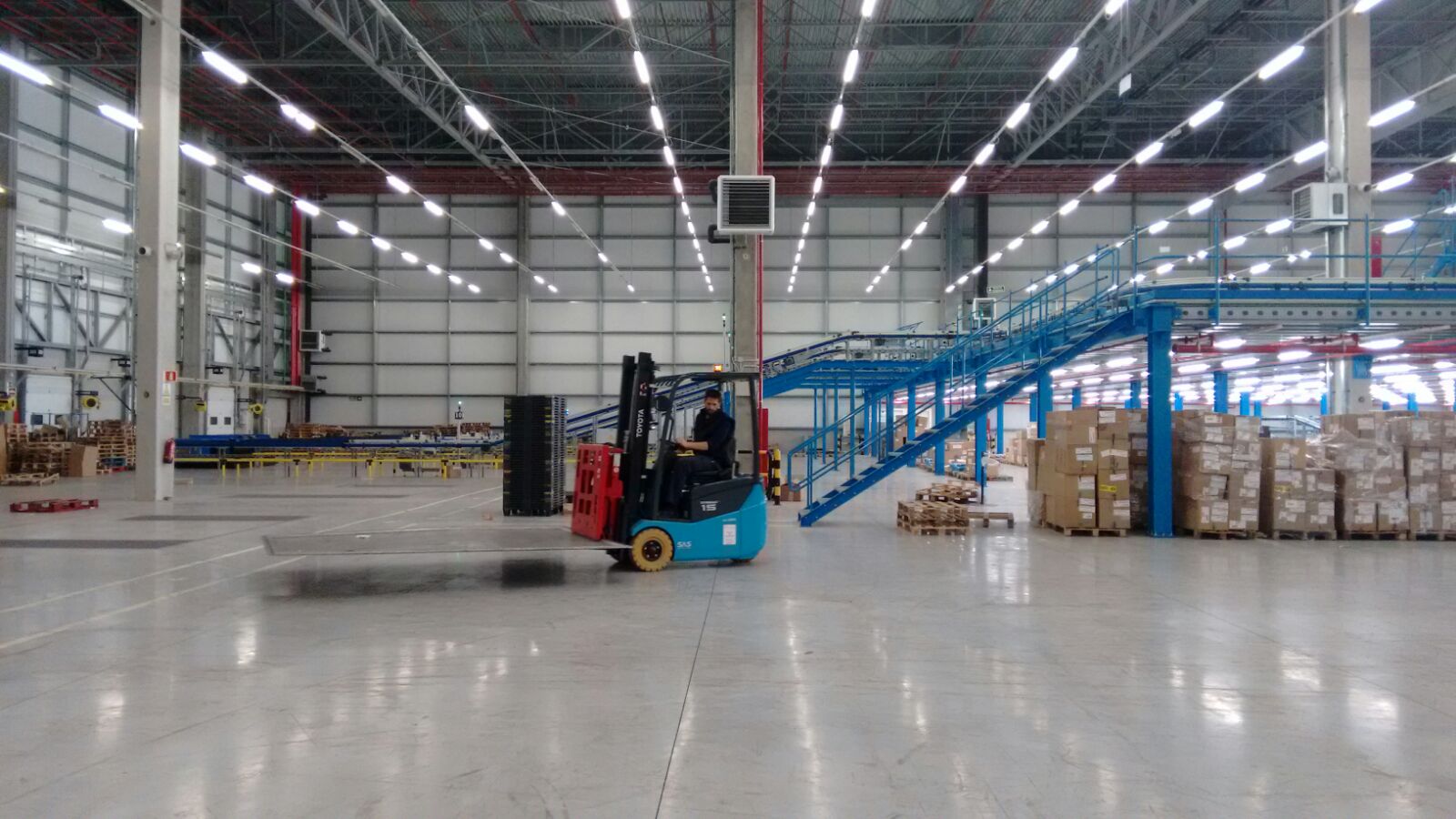 Prácticas movimiento de planchas aéreas con implemento de push-pull