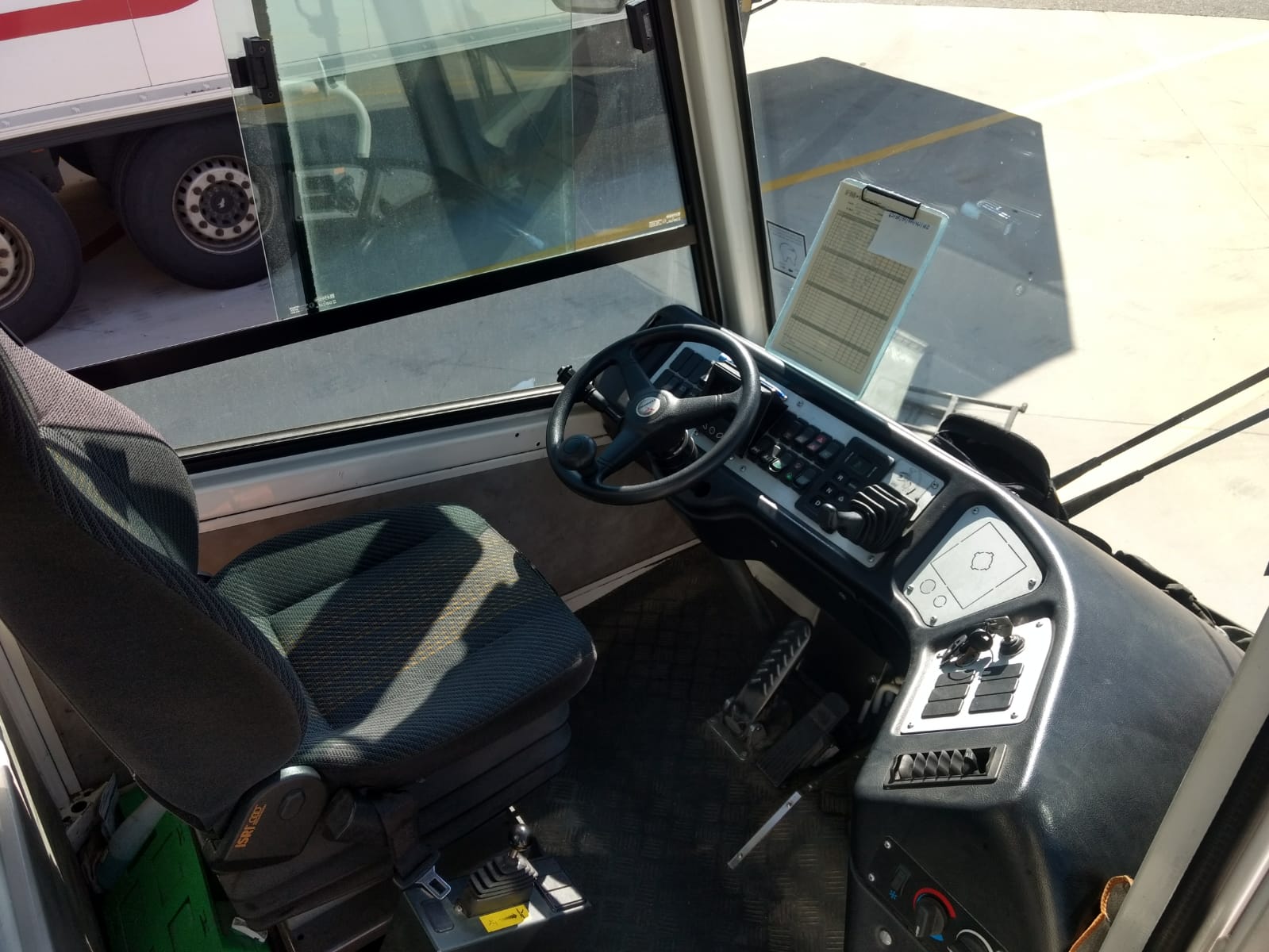 Cabina de mandos de tractor de terminal (Mafi)