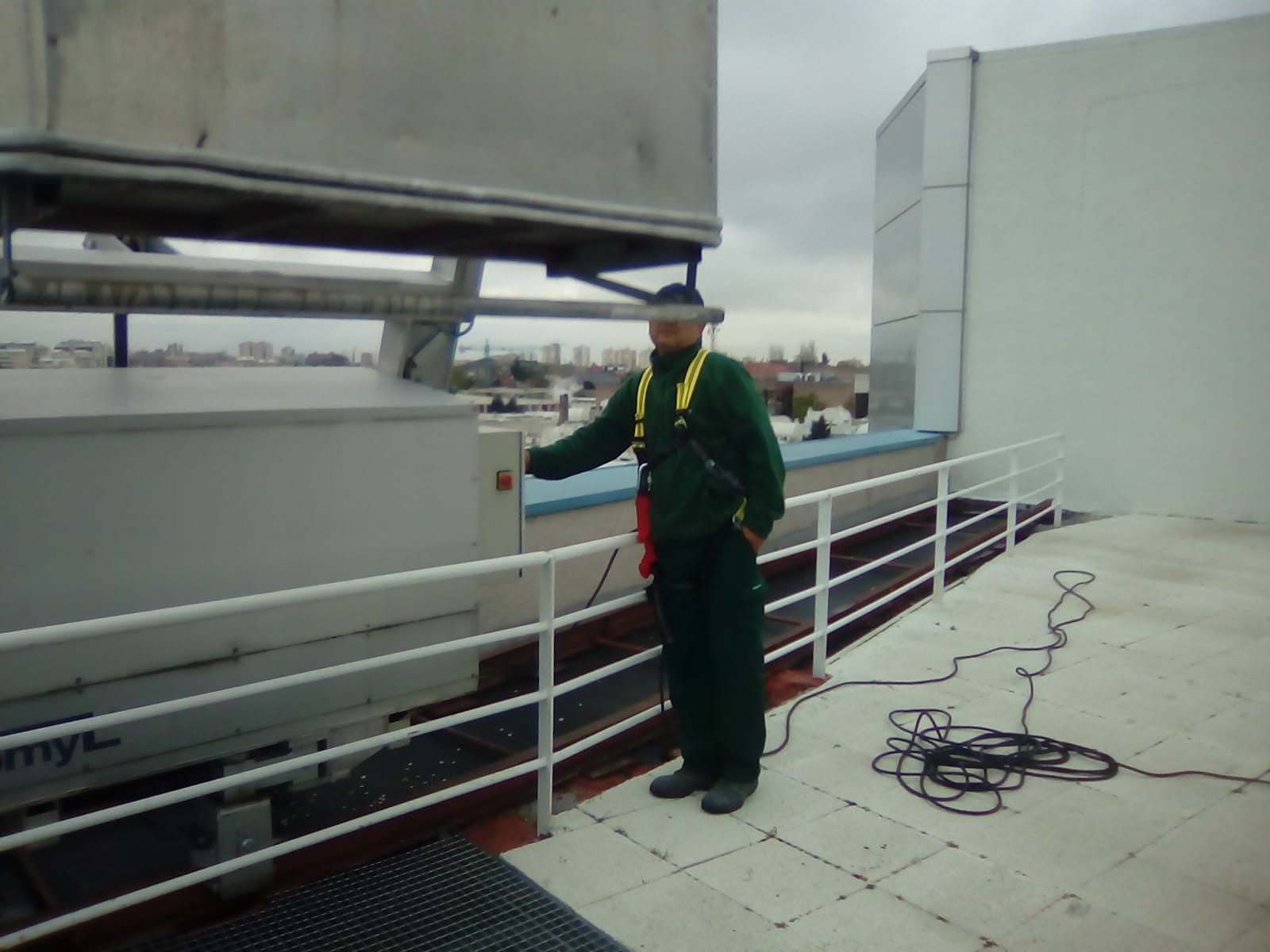 Operativa en el Curso de Góndola para fachadas
